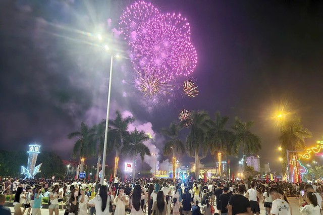 Biển Sầm Sơn rực rỡ với Gala Sao Mai 2026: Kh&ocirc;ng gian &acirc;m nhạc tuyệt vời - Ảnh 1.