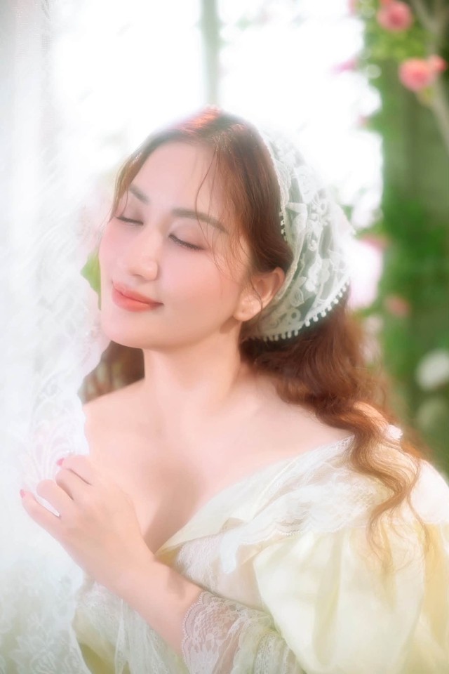 Khánh Thi bất ngờ trước lời nhận xét của Phan Hiển trong bộ ảnh mới - Ảnh 6.