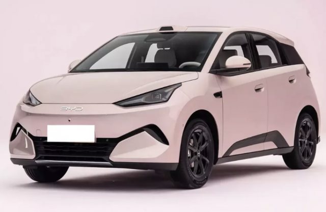 Rẻ hơn Kia Morning, hatchback gi&aacute; 255 triệu đồng đẹp long lanh, mạnh 127 m&atilde; lực, phạm vi hoạt động 420 km chị em nh&igrave;n l&agrave; m&ecirc; - Ảnh 2.