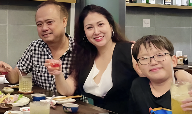 Phi Thanh V&acirc;n c&ocirc;ng khai bạn trai doanh nh&acirc;n v&agrave; chuyện con chung , con ri&ecirc;ng - Ảnh 1.