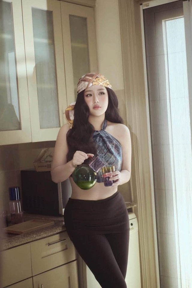 20 năm sau ngày đăng quang Hoa hậu Việt Nam, Mai Phương Thúy ngày càng xinh đẹp - Ảnh 4.