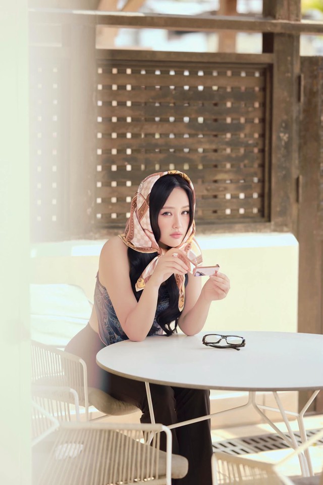 20 năm sau ngày đăng quang Hoa hậu Việt Nam, Mai Phương Thúy ngày càng xinh đẹp - Ảnh 7.