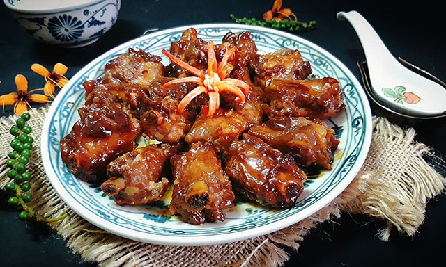 Cuối tuần l&agrave;m sườn non rim mắm tỏi, miếng sườn &oacute;ng v&agrave;ng, đậm vị, hao cơm - Ảnh 9.