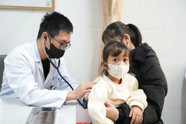 6 nhóm người cần chú ý bệnh hô hấp khi thời tiết thay đổi - Ảnh 1.