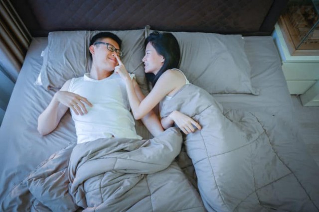 Tuyệt chiêu phòng the khiến chồng 'phát điên' vì 'nghiện' vợ mỗi đêm - Ảnh 2.