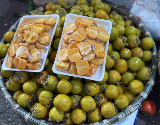 Những giống hồng Đ&agrave; Lạt vừa thơm ngon, ngọt thanh m&agrave; người ti&ecirc;u d&ugrave;ng chưa chắc đ&atilde; biết hết - Ảnh 3.