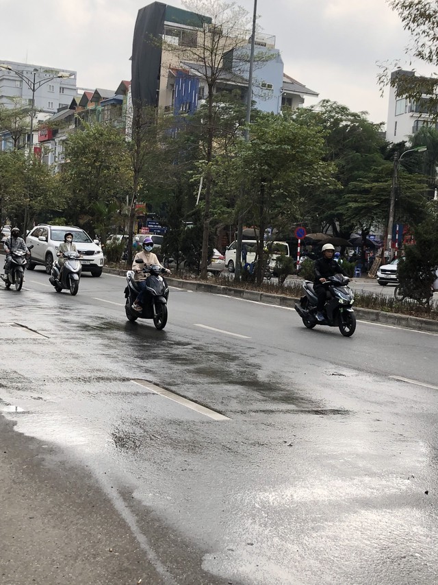 Dự báo thời điểm không khí lạnh tràn về miền Bắc khiến thời tiết thay đổi trong thời gian tới - Ảnh 1.