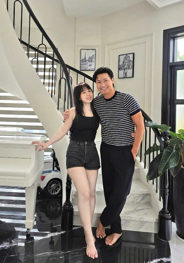 Vợ Mạnh Trường khoe được chồng khen trắng và thơm - Ảnh 1.