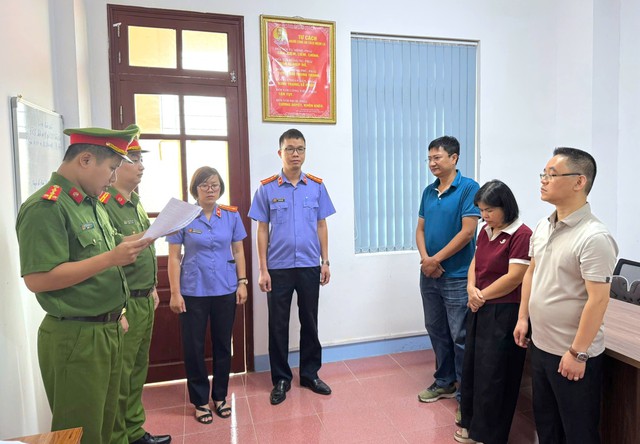 Lạng Sơn: Bắt giam 3 kế toán buông lỏng quản lý, để "thụt két" hơn 18 tỷ đồng ngân sách - Ảnh 1.