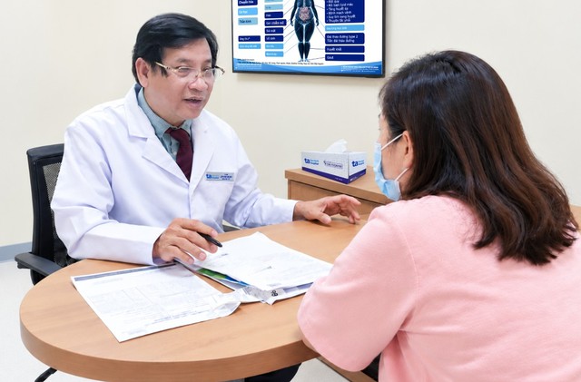 C&ocirc; g&aacute;i 19 tuổi tổn thương gan, men gan tăng gấp 15 lần sau khi uống thuốc giảm c&acirc;n - Ảnh 1.