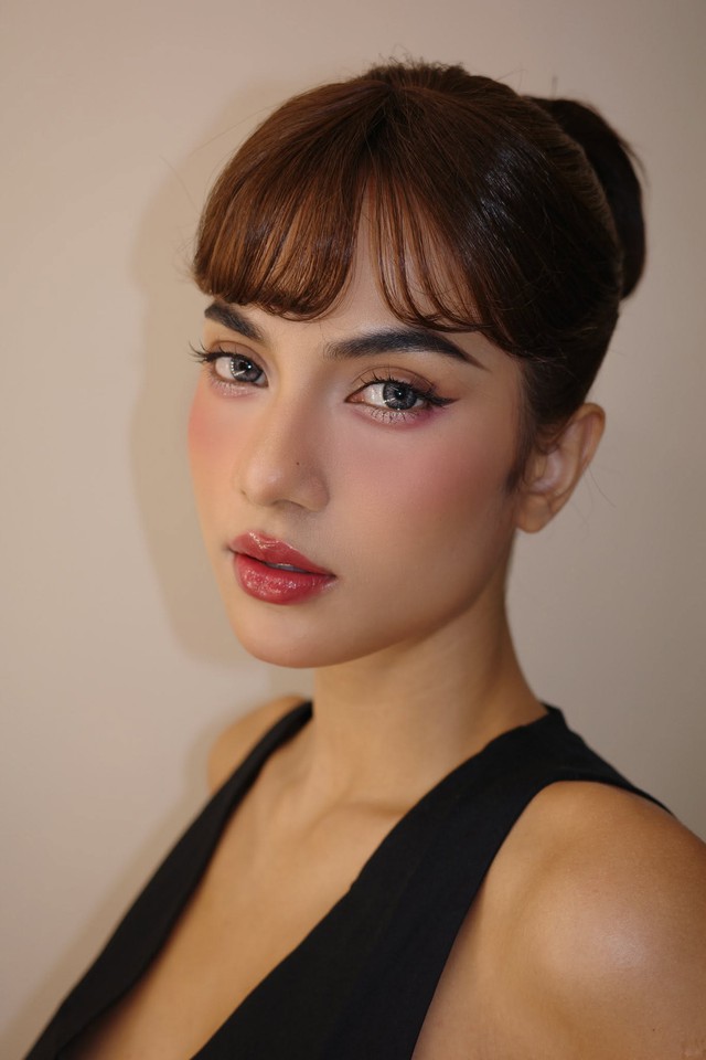 Vẻ đẹp lai t&acirc;y của c&ocirc; g&aacute;i vừa trở th&agrave;nh &aacute; hậu 2 Miss Universe Vietnam 2026 - Ảnh 4.