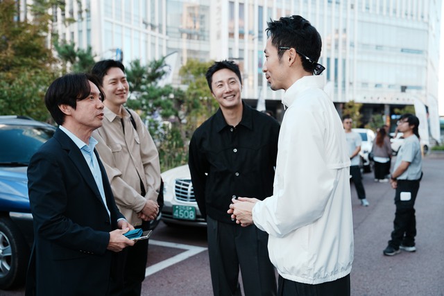 Sau phim trăm tỷ, Tuấn Trần t&aacute;i hợp Jung Il Woo, Mo Hong Jin trong dự &aacute;n điện ảnh Việt - H&agrave;n - Ảnh 1.