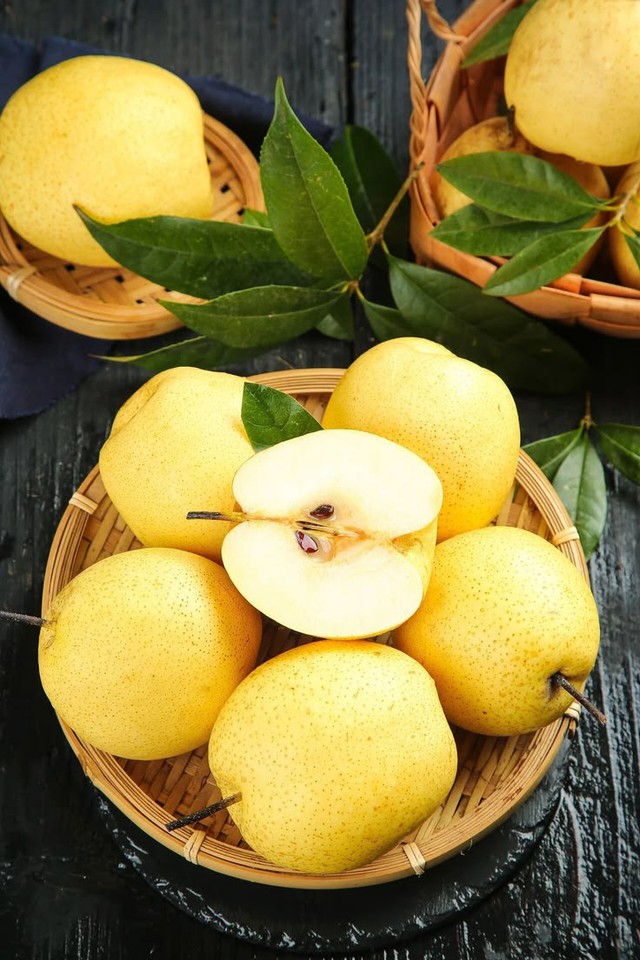 Quả l&ecirc; tốt cho sức khỏe nhưng 3 nh&oacute;m người n&agrave;y kh&ocirc;ng n&ecirc;n ăn qu&aacute; nhiều - Ảnh 2.