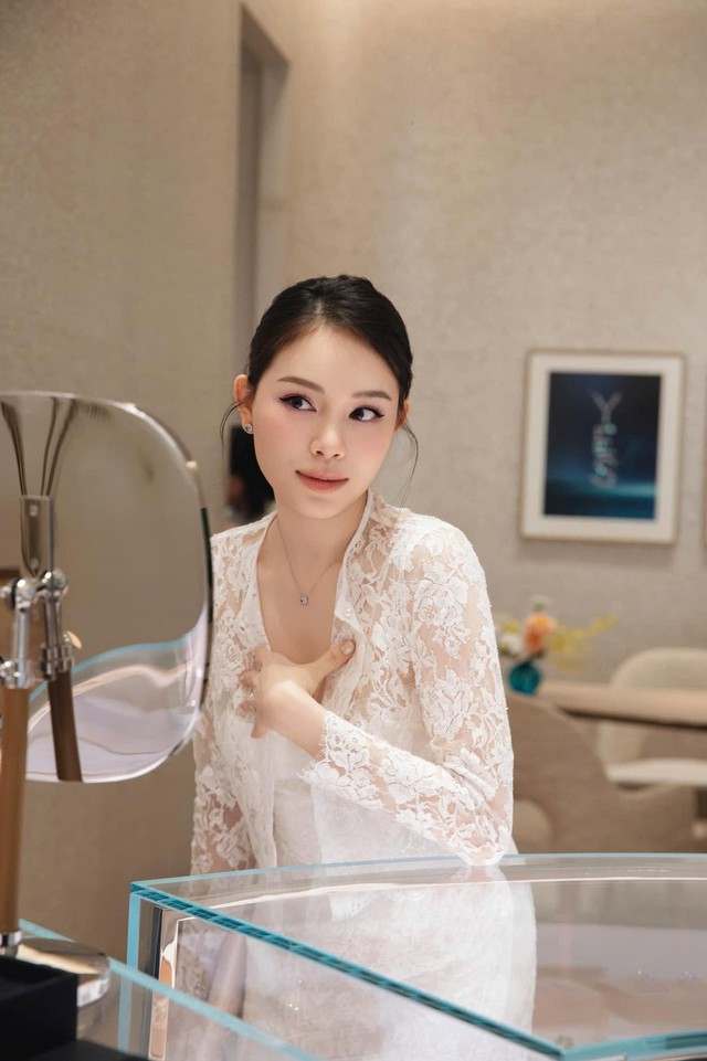 Linh Rin - em d&acirc;u Tăng Thanh H&agrave; 'bắt trend' chụp ảnh đẹp như nữ thần - Ảnh 10.
