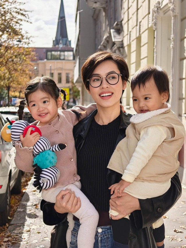 Vũ Ho&agrave;ng My hạnh ph&uacute;c khi hội ngộ H'Hen Ni&ecirc; tại &Aacute;o - Ảnh 2.