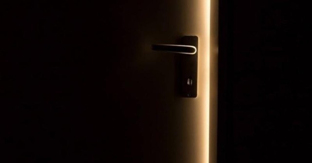 Dấu hiệu điềm báo phong thủy xấu trong nhà, đặc biệt nếu có những âm thanh này - Ảnh 2.