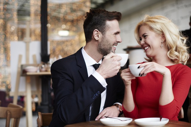 H&ocirc;n nh&acirc;n chẳng thể l&agrave;m t&igrave;nh y&ecirc;u 3 cung ho&agrave;ng đạo n&agrave;y phai nhạt: C&agrave;ng chung sống l&acirc;u c&agrave;ng s&acirc;u đậm - Ảnh 1.