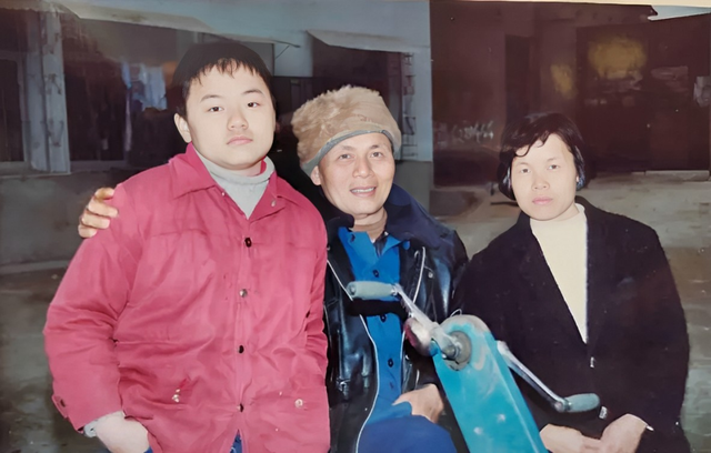 Cuộc đời bi kịch của thần đồng ngụy Vĩnh Khang: Từ thần đồng đến cuộc sống bình thường - Ảnh 2.