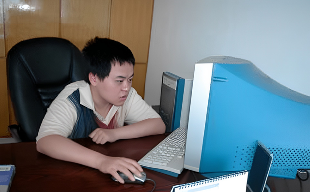 Cuộc đời bi kịch của thần đồng ngụy Vĩnh Khang: Từ thần đồng đến cuộc sống bình thường - Ảnh 3.
