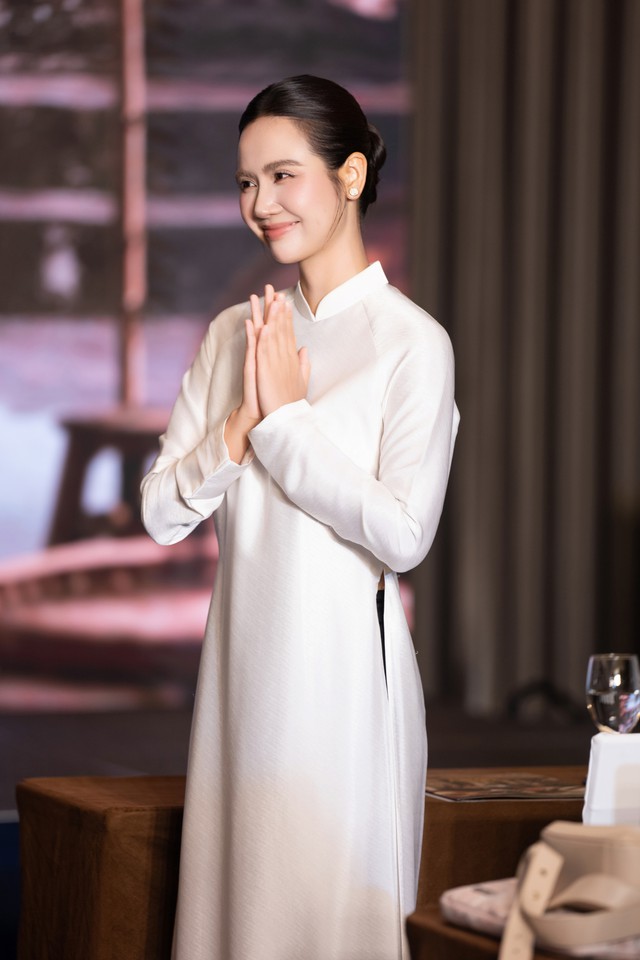 Không còn là nữ tổng tài trên phim giờ vàng, Phạm Minh Huyền trở thành người phụ nữ thôn quê mộc mạc - Ảnh 3.