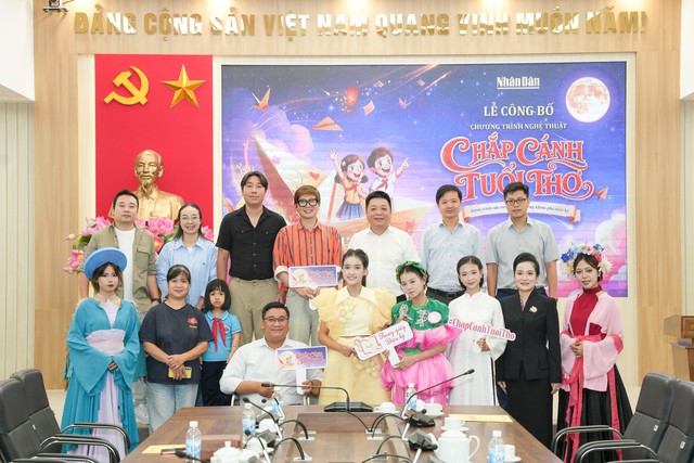 NSND Xu&acirc;n Bắc v&agrave; Tự Long giao lưu tại ' Chắp c&aacute;nh tuổi thơ ' 2026 - Ảnh 2.