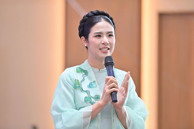 Ngọc Hân sau 16 năm đăng quang Hoa hậu Việt Nam - Ảnh 3.