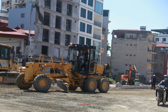 Nước r&uacute;t thi c&ocirc;ng V&agrave;nh đai 2.5 đoạn Cầu Giấy - Dịch Vọng trước ng&agrave;y th&ocirc;ng xe - Ảnh 2.