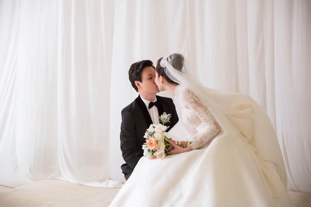 Kỉ niệm 9 năm ng&agrave;y cưới, Đăng Thu Thảo nhắn gửi chồng doanh nh&acirc;n: 'vẫn thấy th&acirc;n thương như vừa h&ocirc;m qua' - Ảnh 1.