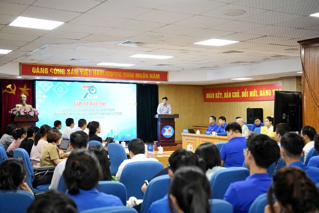 Thanh ni&ecirc;n lan tỏa t&igrave;nh y&ecirc;u Tổ quốc trong chuỗi hoạt động kỷ niệm 70 năm - Ảnh 1.