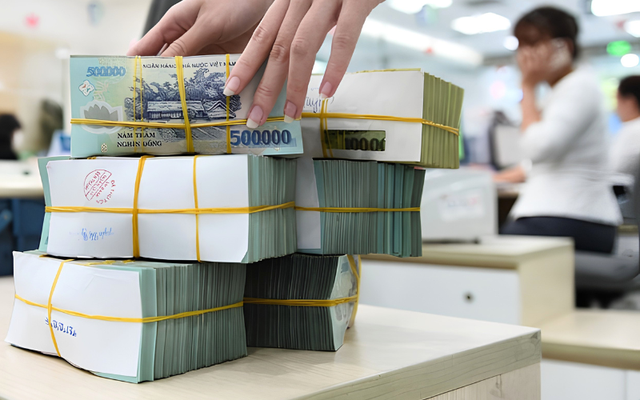 Lời khuy&ecirc;n gửi tiết kiệm 1 tỷ đồng an to&agrave;n v&agrave; hiệu quả năm 2026 - Ảnh 2.
