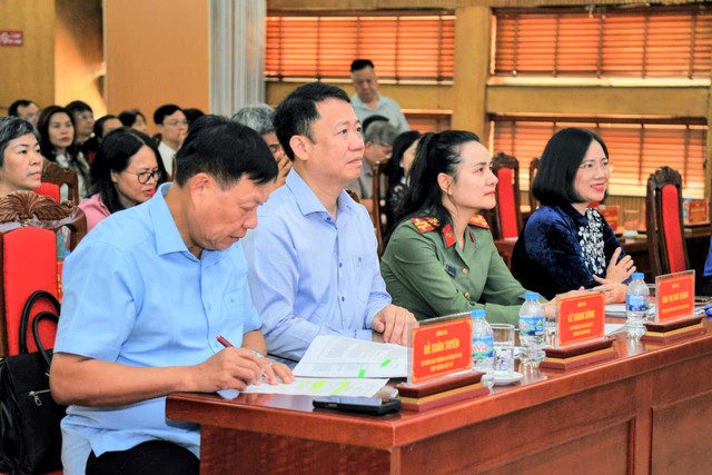Bộ Y tế trao giải cuộc thi 'Tìm hiểu về mất cân bằng giới tính khi sinh trên nền tảng số': Những câu chuyện chạm tới trái tim từ nấc thang cơ sở - Ảnh 2.