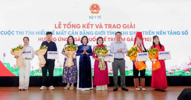 Bộ Y tế trao giải cuộc thi 'Tìm hiểu về mất cân bằng giới tính khi sinh trên nền tảng số': Những câu chuyện chạm tới trái tim từ nấc thang cơ sở - Ảnh 6.
