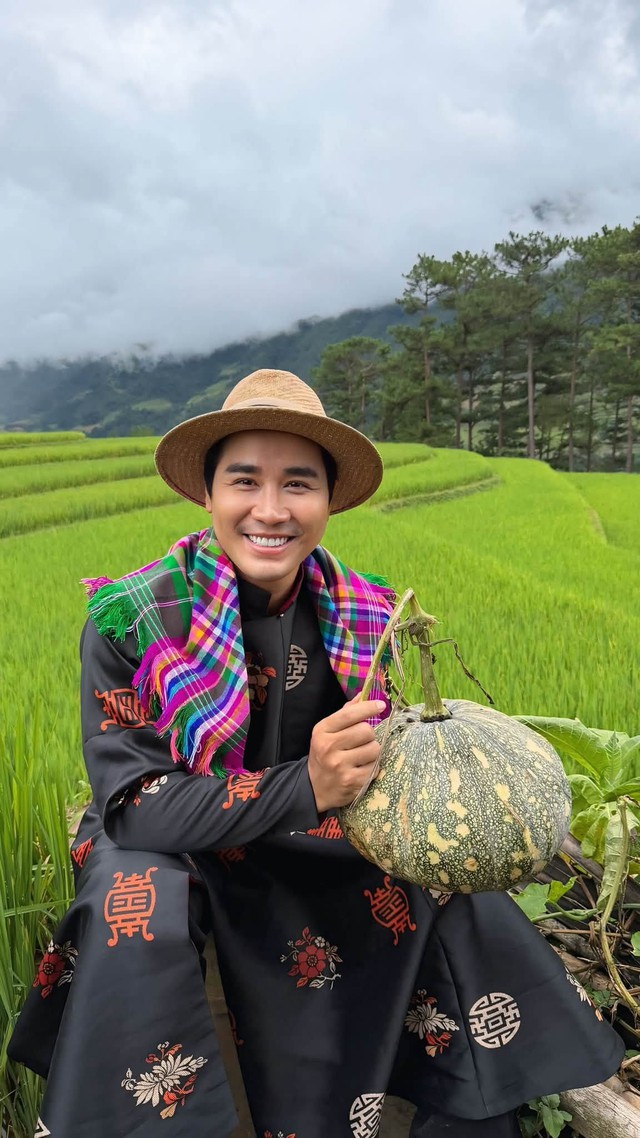 Nam MC thay Quyền Linh dẫn chương tr&igrave;nh 'V&igrave; bạn xứng đ&aacute;ng' l&agrave; ai? - Ảnh 4.
