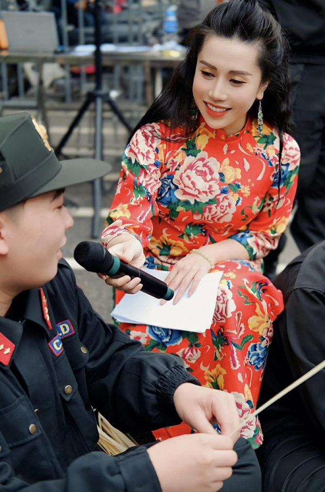 MC Hồng Nhung VOV giao th&ocirc;ng chia sẻ quan điểm về h&ocirc;n nh&acirc;n v&agrave; cuộc sống độc th&acirc;n năm 2026 - Ảnh 3.