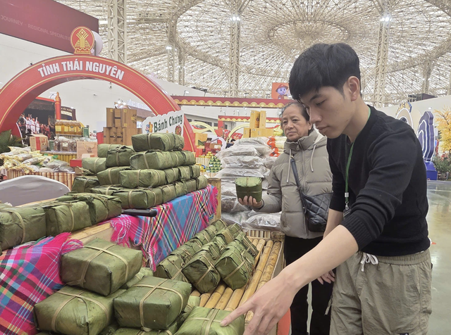 Bảo vệ người ti&ecirc;u d&ugrave;ng Với sản phẩm Tết chất lượng tại Hội chợ M&ugrave;a Xu&acirc;n 2026 - Ảnh 2.