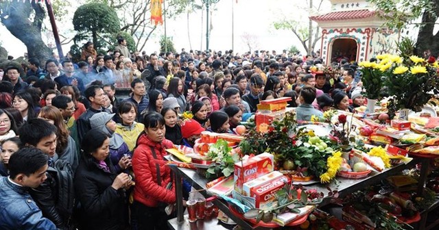 Những điều cần biết khi đi lễ chùa đầu năm 2026 - Ảnh 2. Những điều cần biết khi đi lễ chùa đầu năm 2026 - Ảnh 2.