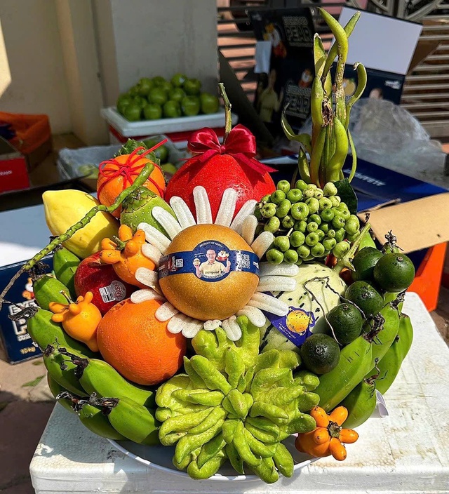 M&acirc;m ngũ quả gi&aacute; tiền triệu vẫn &ldquo;ch&aacute;y h&agrave;ng&rdquo; dịp cận Tết 2026 - Ảnh 4.