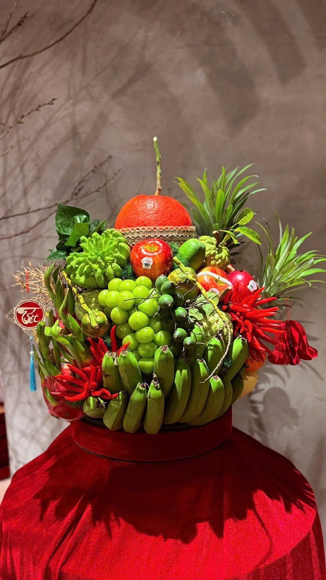 M&acirc;m ngũ quả gi&aacute; tiền triệu vẫn &ldquo;ch&aacute;y h&agrave;ng&rdquo; dịp cận Tết 2026 - Ảnh 8.