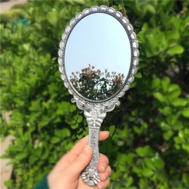 M&ugrave;ng 1 Tết dại dột cho mượn 7 m&oacute;n đồ n&agrave;y, t&agrave;i lộc chả mấy 'đội n&oacute;n ra đi' - Ảnh 4.