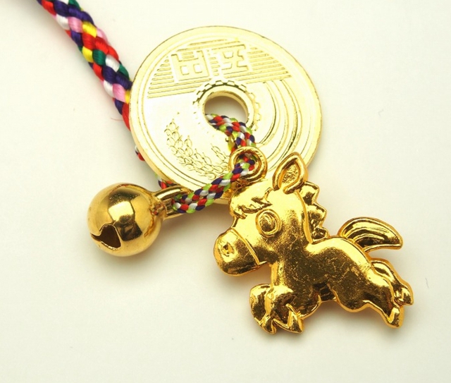 Loại trang sức nào giúp hút tài lộc, mang lại may mắn trong năm 2026? - Ảnh 1. Loại trang sức nào giúp hút tài lộc, mang lại may mắn trong năm 2026? - Ảnh 1.