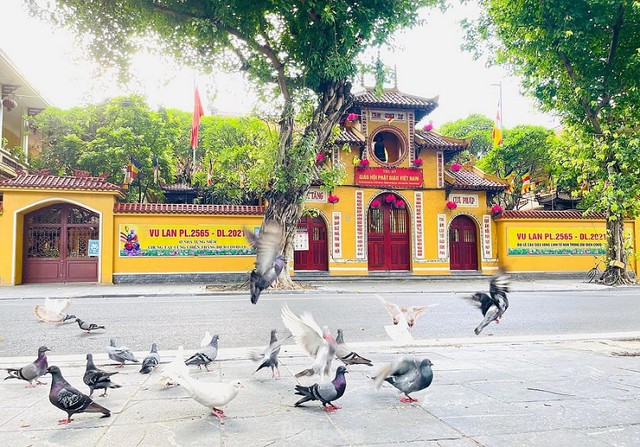 Gợi &yacute; 16 địa điểm đi lễ ch&ugrave;a đầu năm ở H&agrave; Nội &ldquo;cầu b&igrave;nh an, cầu may, cầu duy&ecirc;n&rdquo; - Ảnh 3.