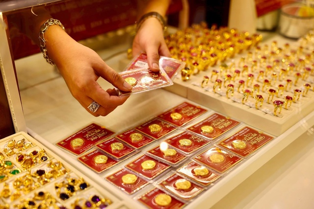 T&agrave;i ch&iacute;nh 2 triệu đồng c&oacute; mua được v&agrave;ng t&iacute;ch trữ đầu năm 2026? - Ảnh 3.