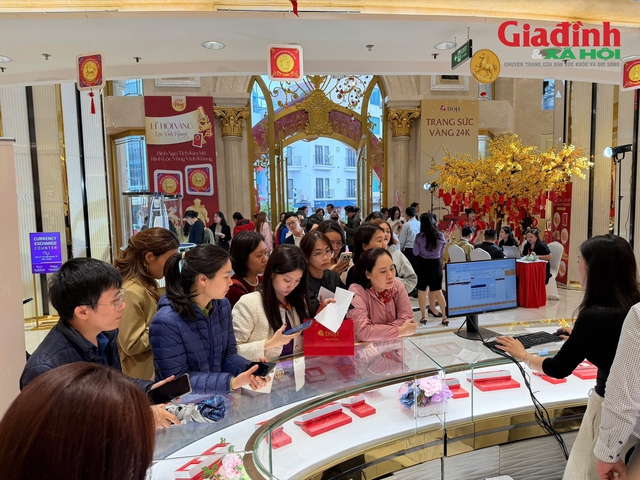 Những lưu ý quan trọng khi mua vàng vía Thần Tài để bảo vệ người tiêu dùng - Ảnh 1. Những lưu ý quan trọng khi mua vàng vía Thần Tài để bảo vệ người tiêu dùng - Ảnh 1.