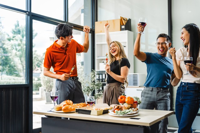 B&iacute; k&iacute;p 'giải lời nguyền' uể oải hậu Tết, bắt nhịp cuộc sống c&ocirc;ng sở hừng hực - Ảnh 2.