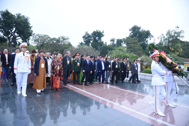 'Xuân ấm áp – Tết sẻ chia'" lần thứ 9: Bền bỉ vì an sinh xã hội, chăm lo Tết cho người nghèo - Ảnh 5. 'Xuân ấm áp – Tết sẻ chia'" lần thứ 9: Bền bỉ vì an sinh xã hội, chăm lo Tết cho người nghèo - Ảnh 5.