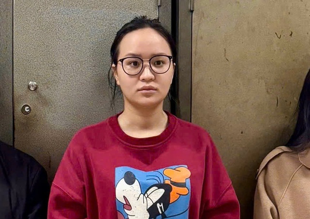 Danh t&iacute;nh &aacute; kh&ocirc;i cuộc thi sắc đẹp bị tạm giữ h&igrave;nh sự v&igrave; m&ocirc;i giới mại d&acirc;m - Ảnh 1.