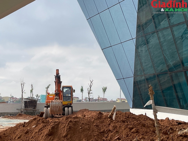 H&igrave;nh h&agrave;i 'vi&ecirc;n kim cương xanh' trăm tỷ nằm gần biển Nhật Lệ - Ảnh 9.