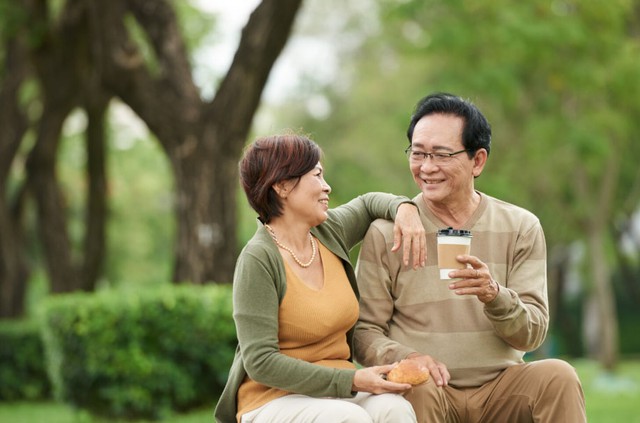 Thu&ecirc; 4 người gi&uacute;p việc trong nửa năm, vợ chồng t&ocirc;i nhận ra lương hưu cao kh&ocirc;ng mua được b&igrave;nh y&ecirc;n - Ảnh 1.