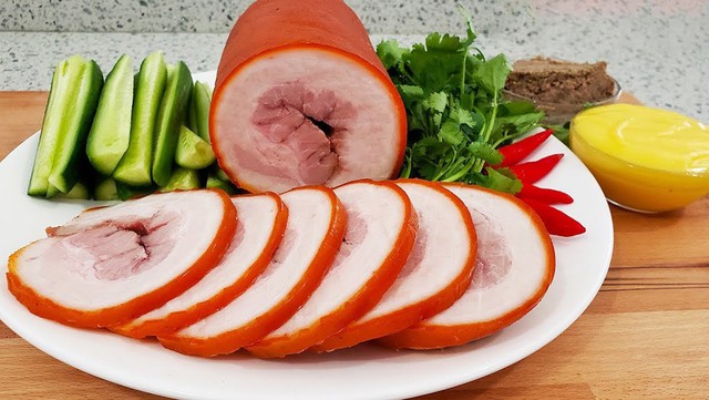 Đau đầu kh&ocirc;ng n&ecirc;n ăn g&igrave;? - Ảnh 2.