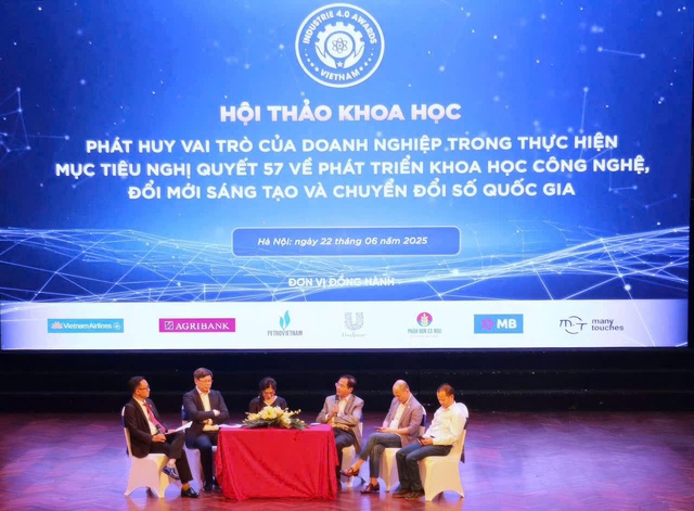 Biểu dương thành tựu tác động vì Việt Nam số (Vietnam I4 Impact Awards) 2026 - Ảnh 2. Biểu dương thành tựu tác động vì Việt Nam số (Vietnam I4 Impact Awards) 2026 - Ảnh 2.